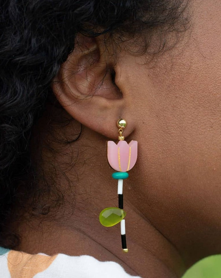 Flower Mismatch Earrings