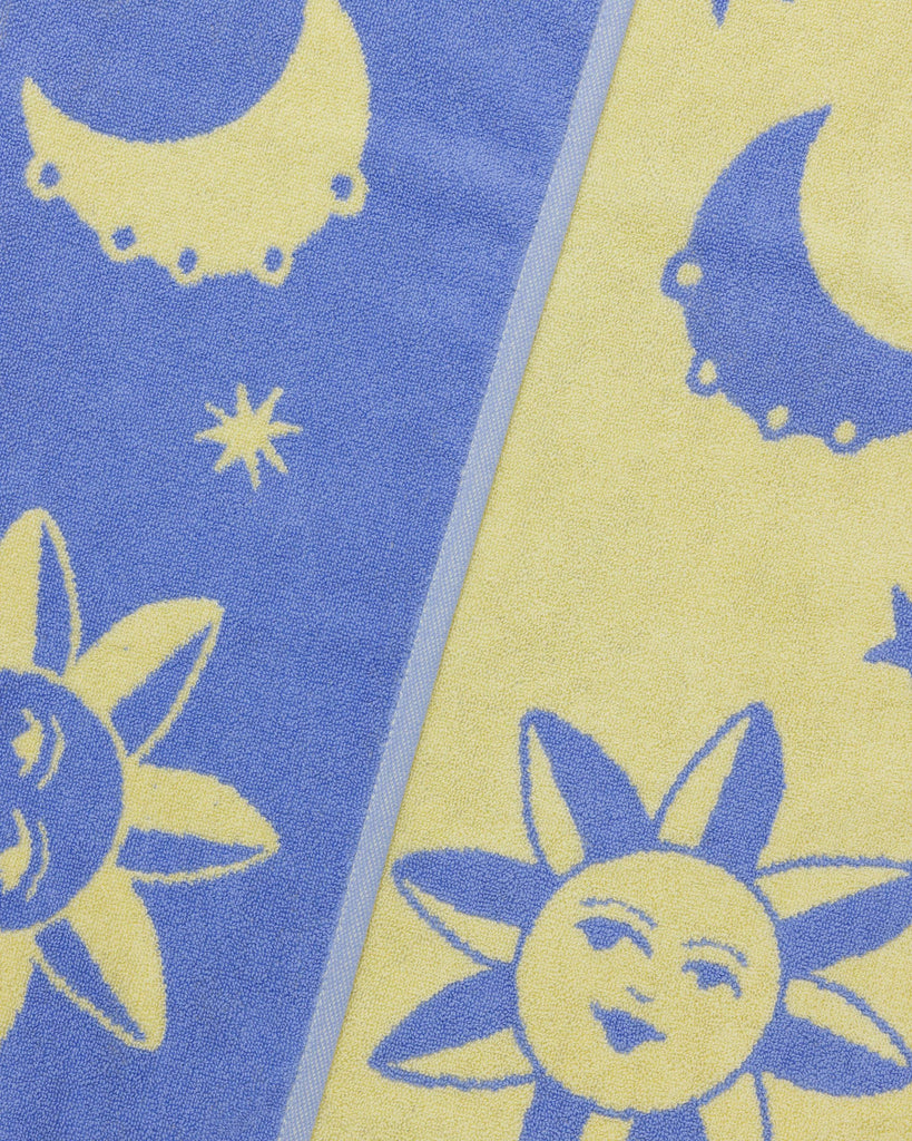 Printed Bath Towel in Sun & Moons