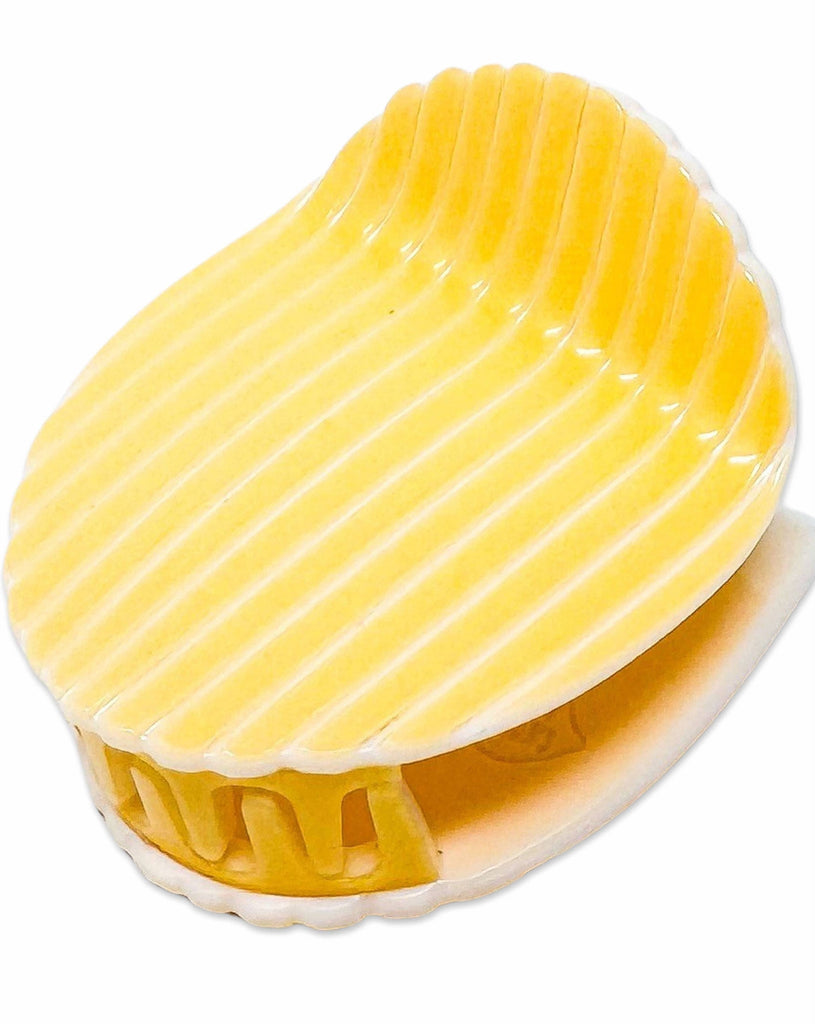 Ruffle Chip Hair Claw
