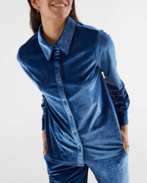 Eva Velvet Shirt in Blue
