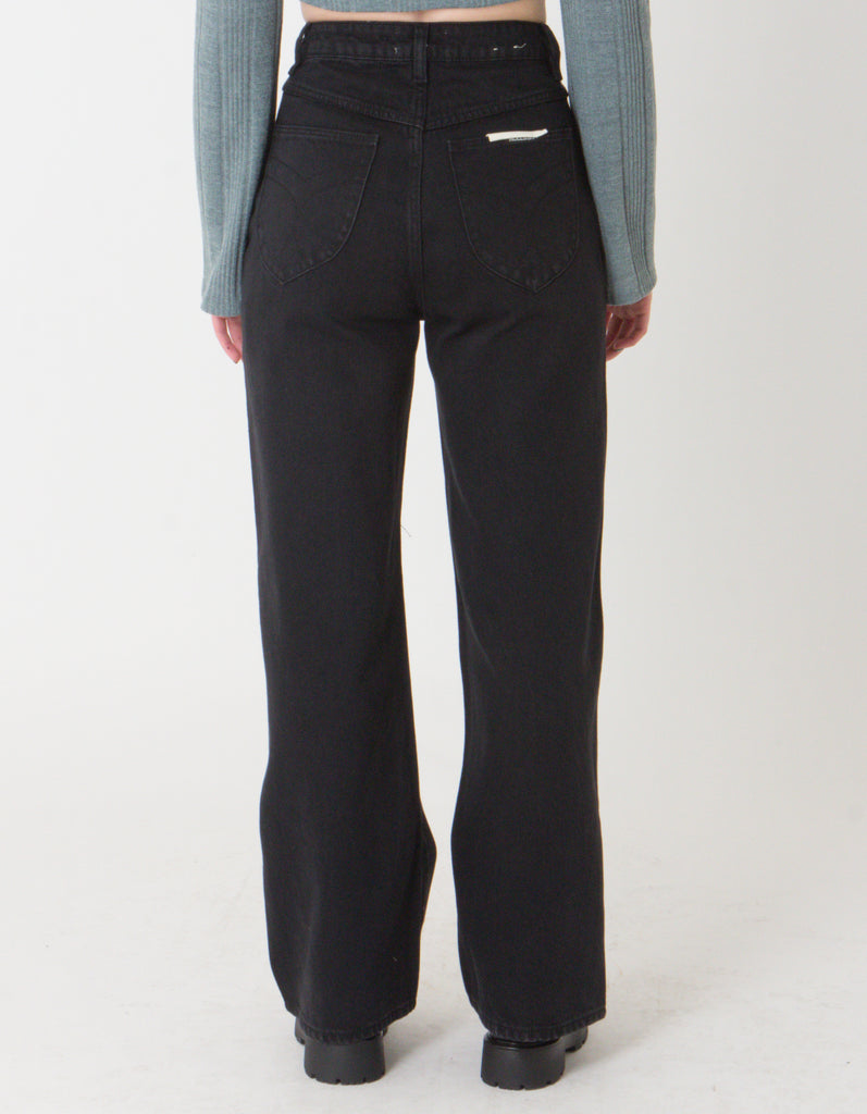 Sailor Low Flare Jeans in Washed Black