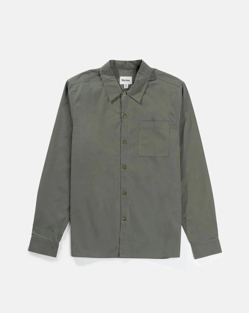 Essential Shirt in Moss
