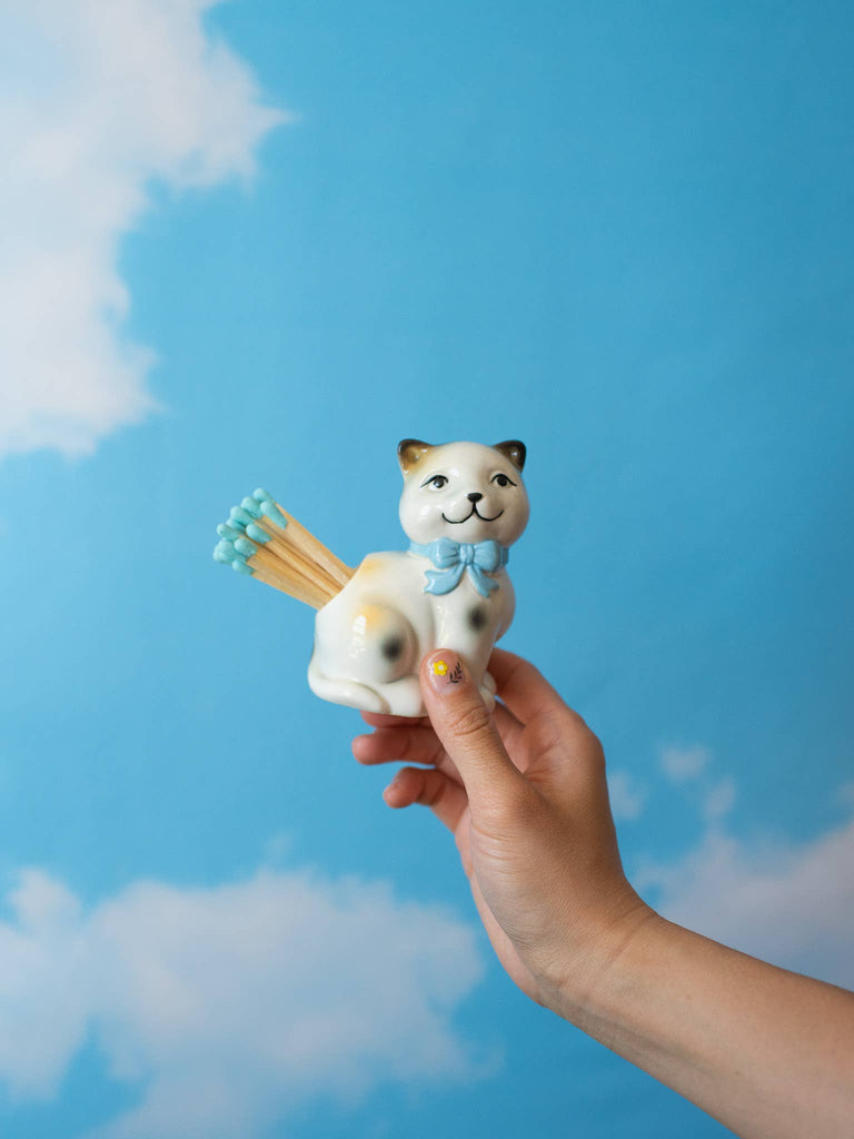 Kitty Match Striker in Calico