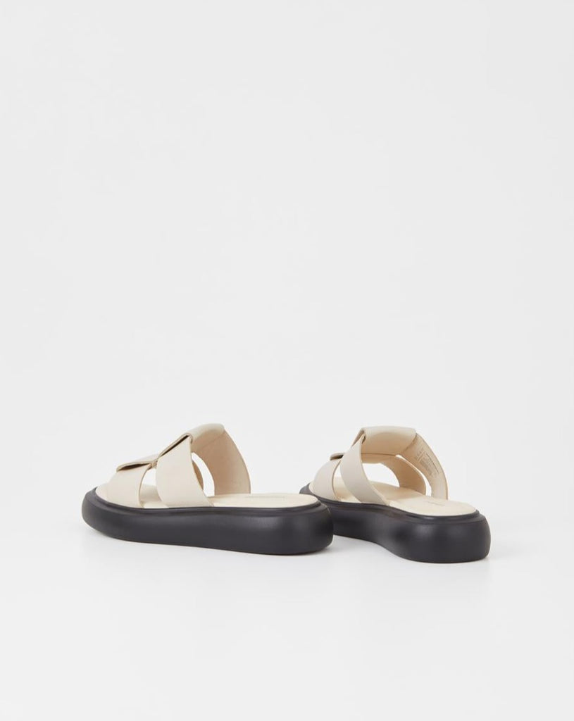 Blenda Sandals in Off White