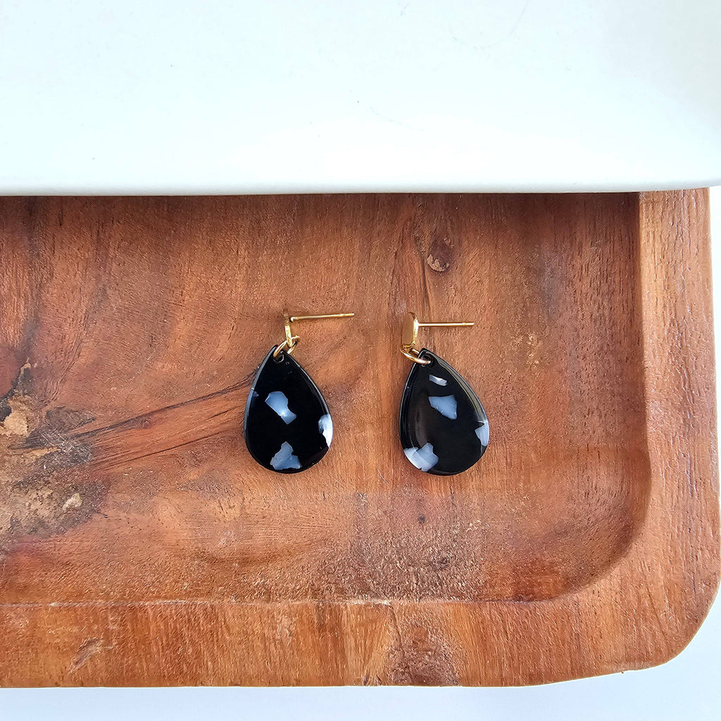 Leah Earrings - Onyx