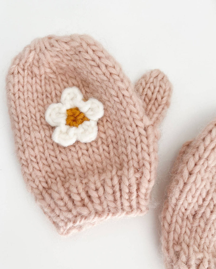 Flower Mittens in Blush