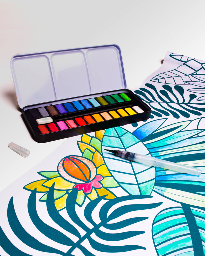 Watercolor paint set