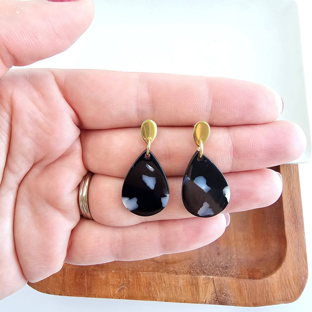 Leah Earrings - Onyx