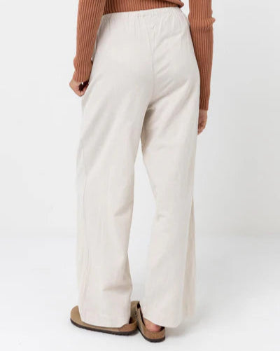 Classic Drawstring Pant in Oat