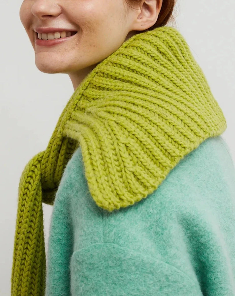 Spark Scarf in Pistachio