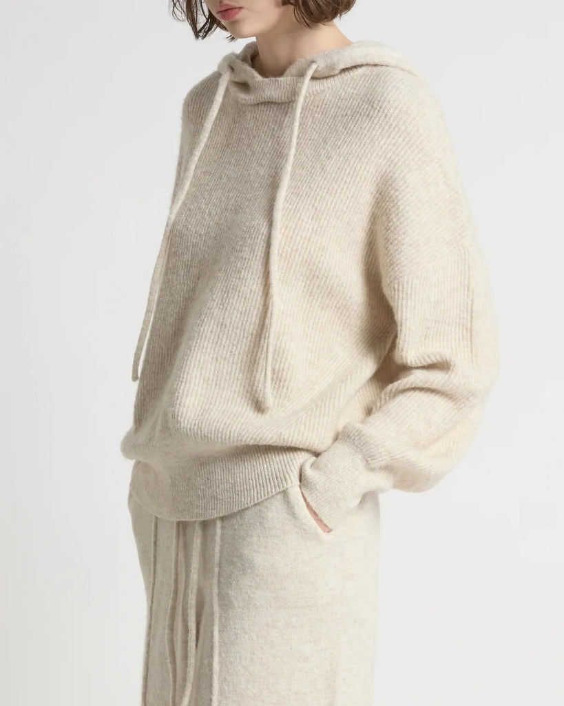 Lounge Hoodie in Ivory