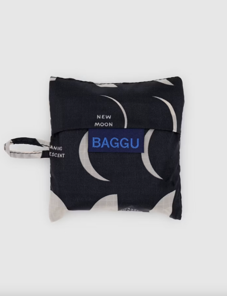 Baby Baggu in Moon