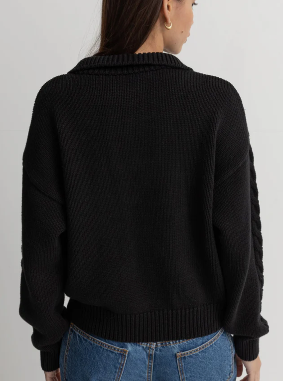 Cabelled Vintage Zip Knit in Black