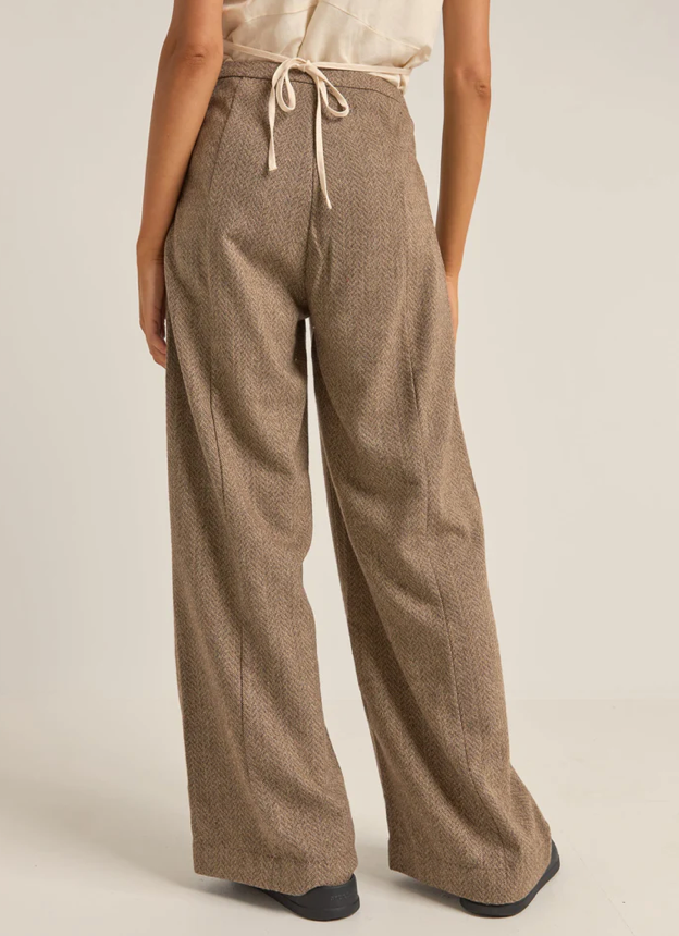 Whitehaven Wide Leg Pant in Chocolate