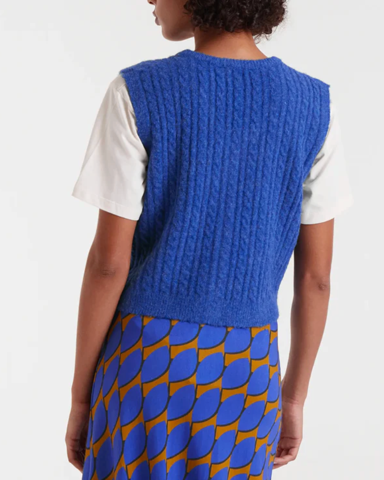 Cable knit Vest in Blue