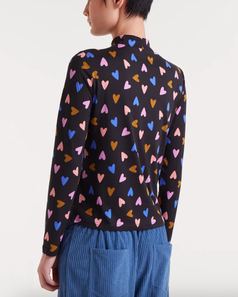 Potpourri Heart Top in Black