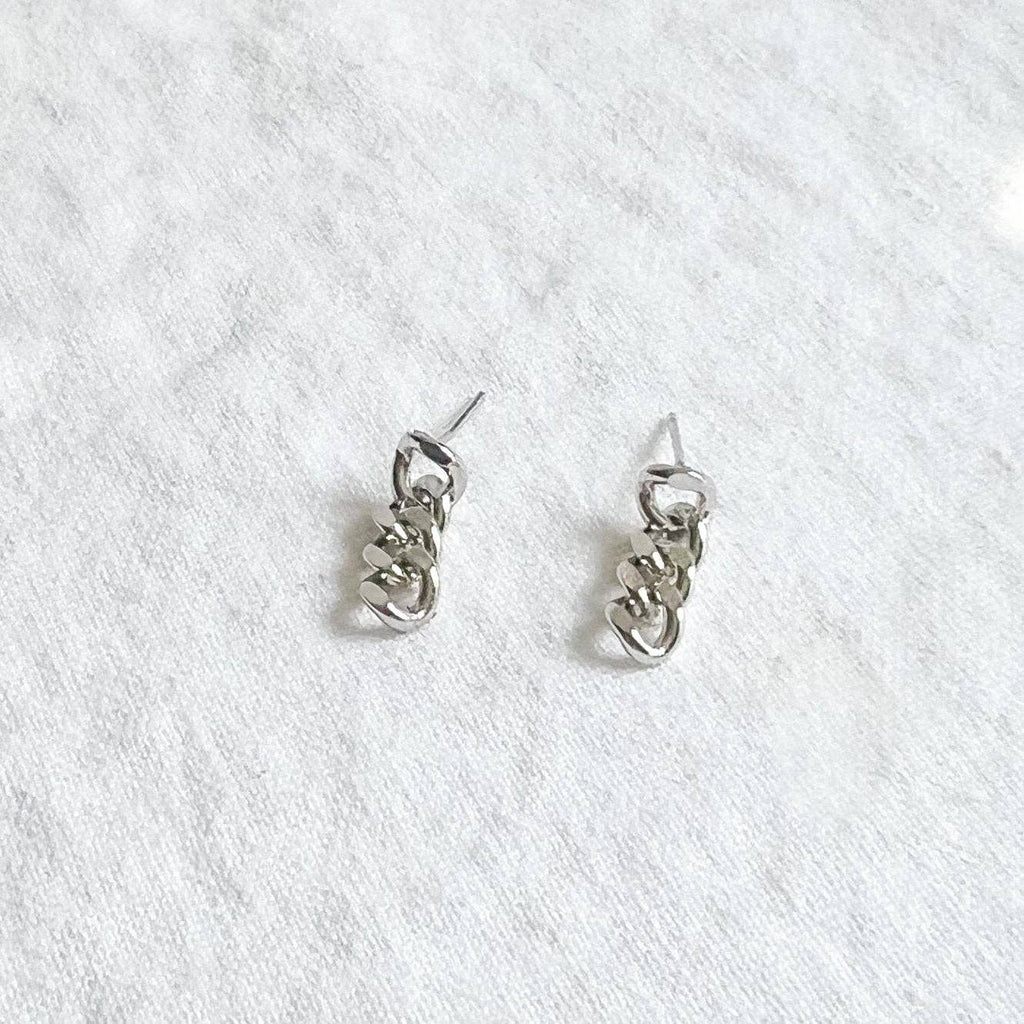 Silver Chain Studs