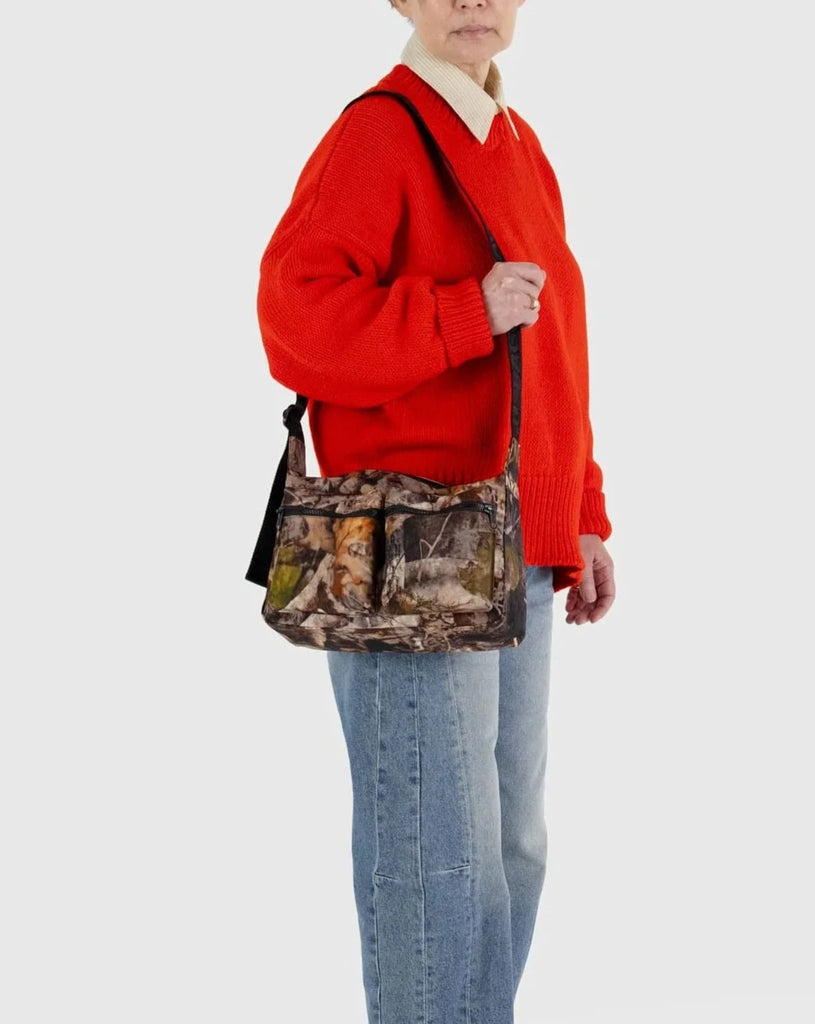 Medium Cargo Crossbody in Photo Forest