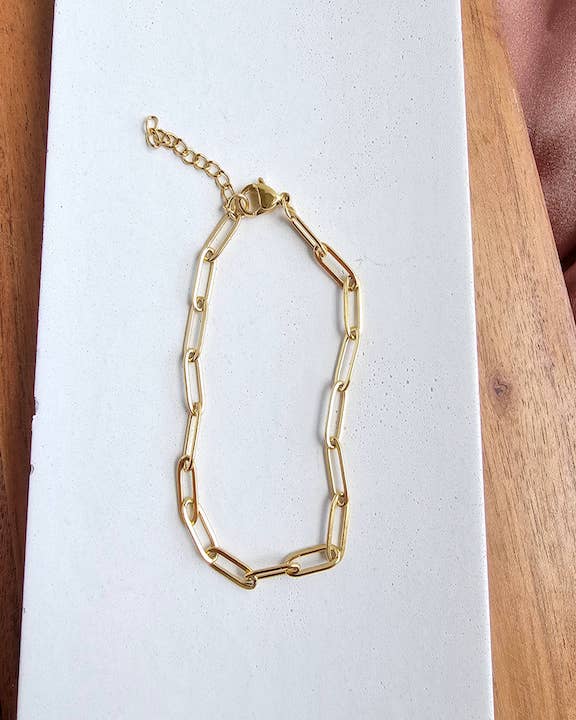 Luxe Gold Paper Clip Bracelet