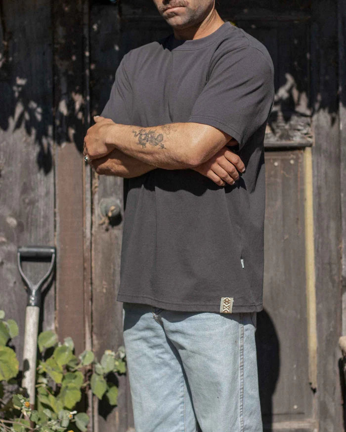 Heavy Vintage Tee in Vintage Black