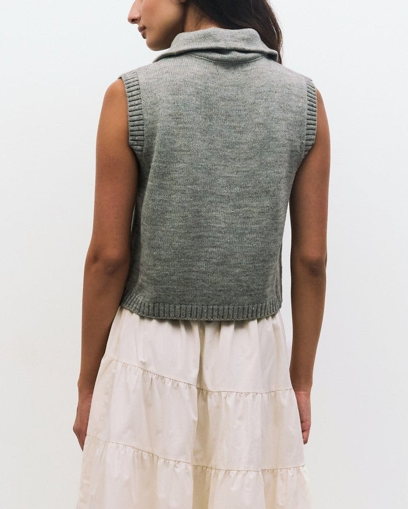 Keller Vest in Heather Grey