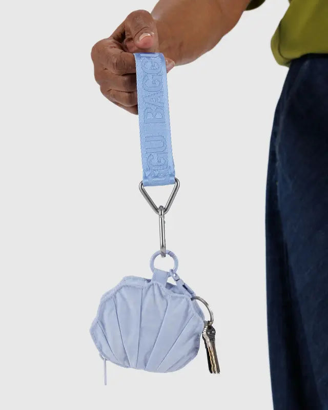 Shell Charm in Lavender Grey