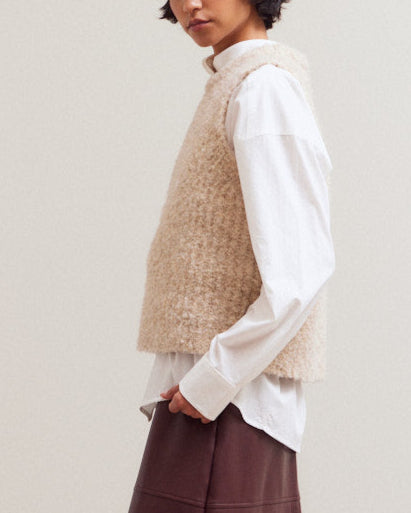 Marcy Vest in Oat