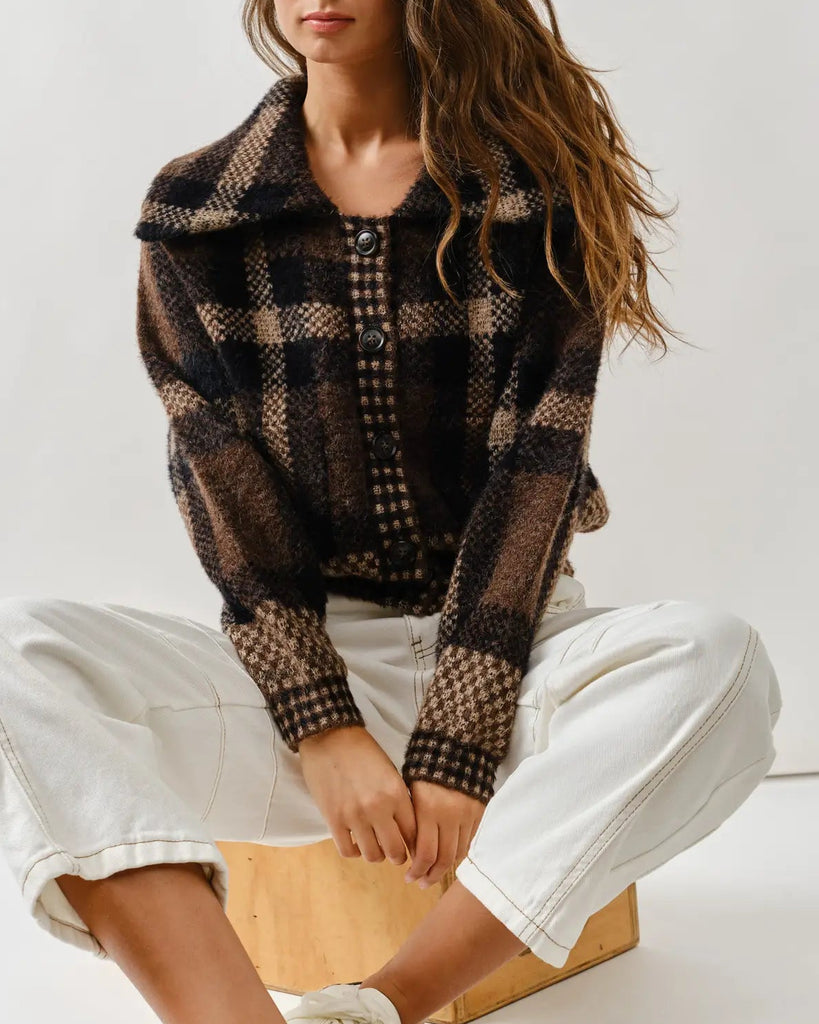 Mandy Plaid Cardigan in Brown