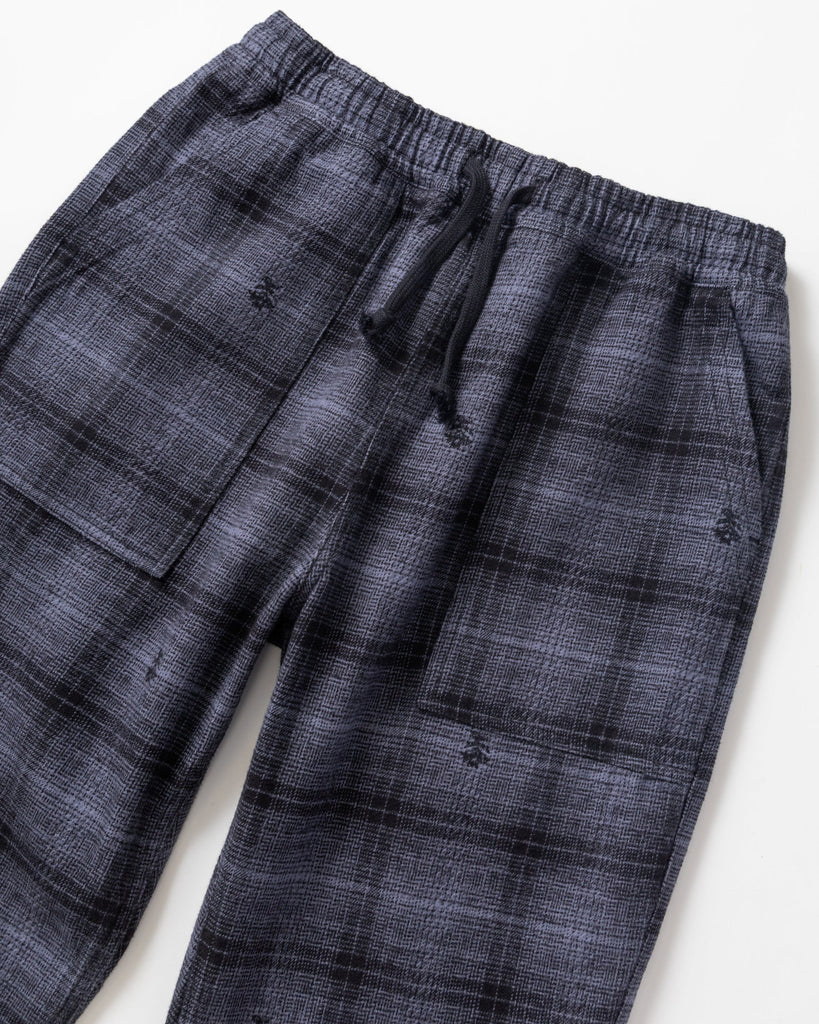 Thistle Plaid Chef Pants in Black