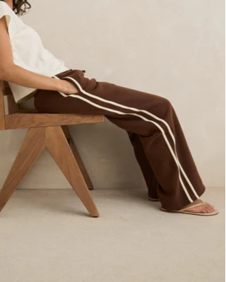 Contrast Trackpant in Brown